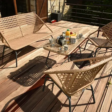 Holiday home Maisonnette Du Bonheur - Vue Campagne - Baignoire Balneo 32 Jets - Lits Queen Size Vadencourt (Aisne)