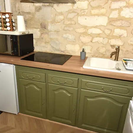 Holiday home Maisonnette Du Bonheur - Vue Campagne - Baignoire Balneo 32 Jets - Lits Queen Size *
