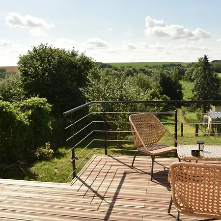 Maisonnette Du Bonheur - Vue Campagne - Baignoire Balneo 32 Jets - Lits Queen Size Holiday home